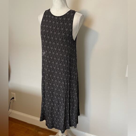 Old Navy Swing Dress - Tall - Picture 2 of 5